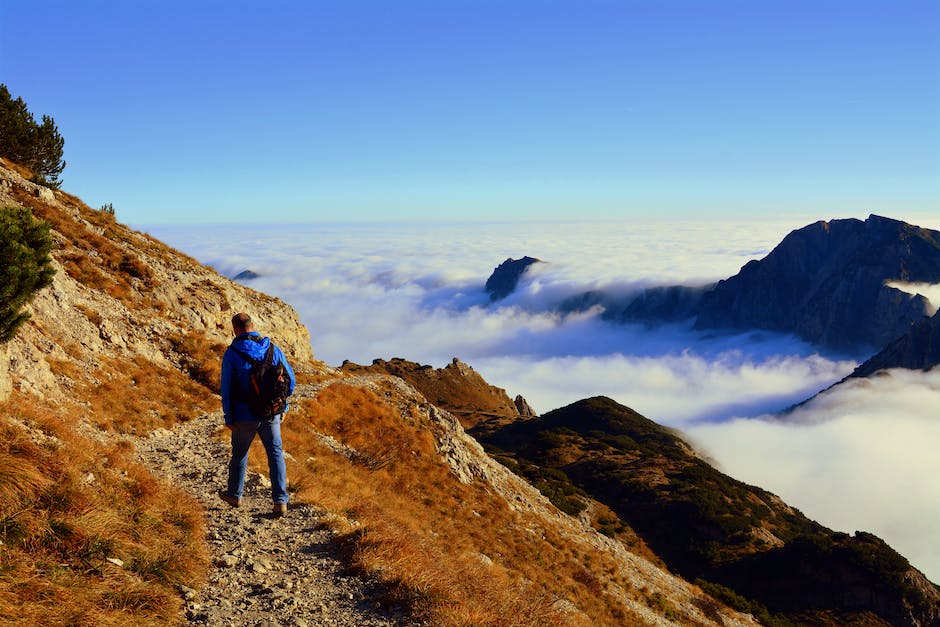 Cannabis In Adventure Sports: Enhancing Mountain Biking, Climbing, And Beyond