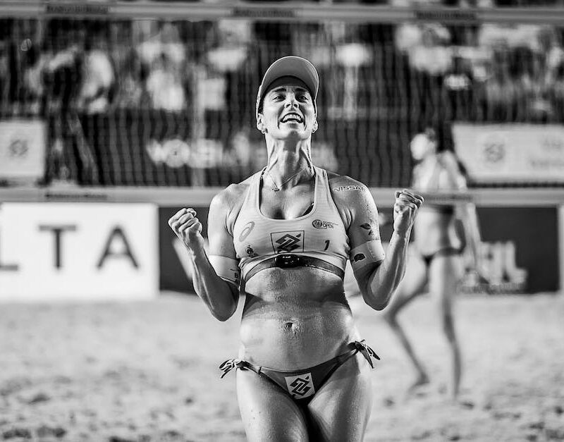 spiking-pain-relief-exploring-the-advantages-of-cannabis-for-volleyball-related-injuries_featured_photo